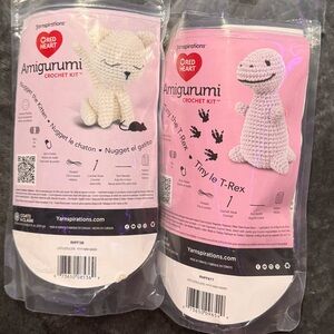 Amigurumi Crochet Kits- kitten and dinosaur